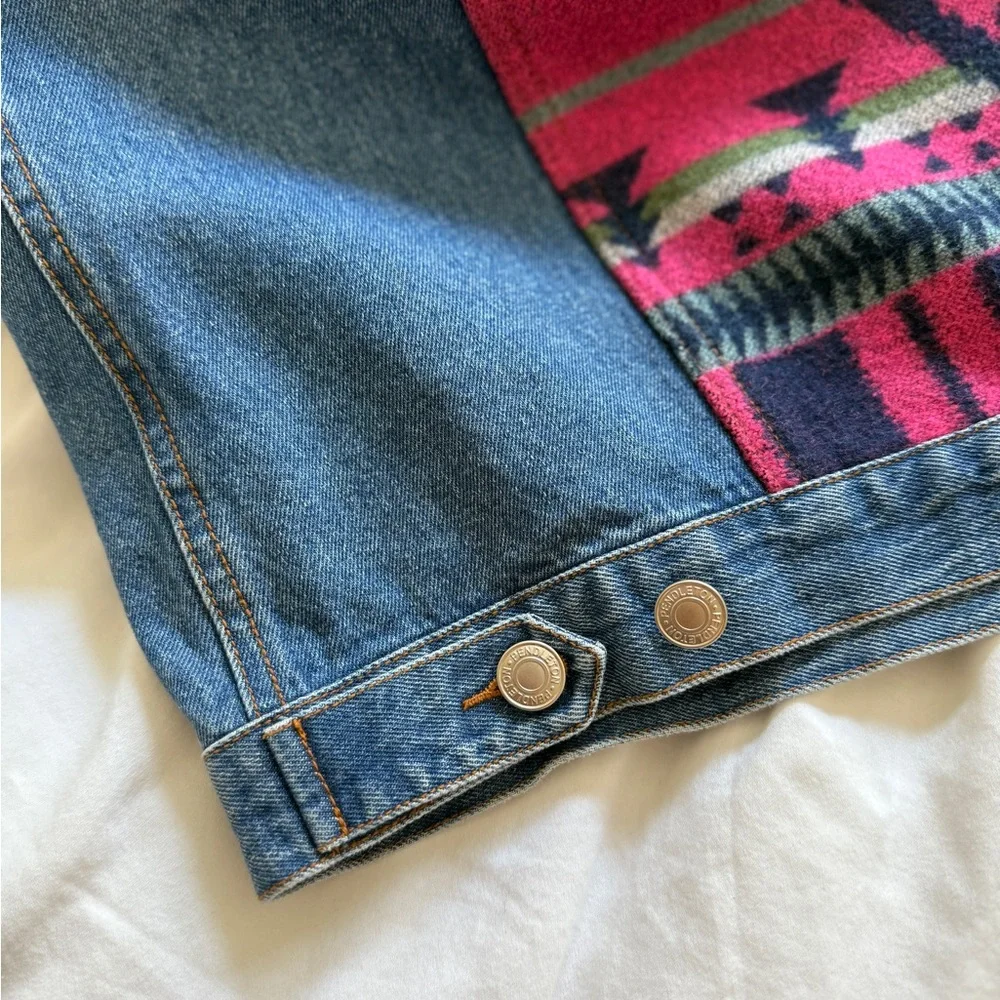Pendleton Denim Vest with Vibrant Pink Wool Backing - Picture 3 of 6